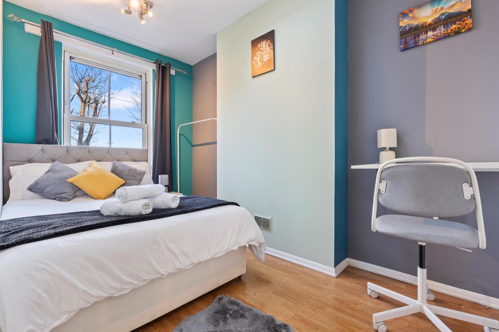 Comfy 4Br House Close To Subway London Exterior foto